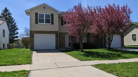 1797 Sheffield Dr, Elgin, IL 60123