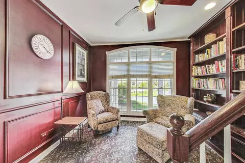 17 W231 Hillside Ln, Willowbrook, IL 60527 photo 24