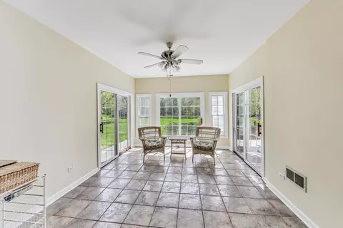 17 W231 Hillside Ln, Willowbrook, IL 60527 photo 28