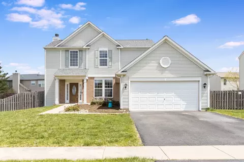 222 S Cranberry St, Bolingbrook, IL 60490