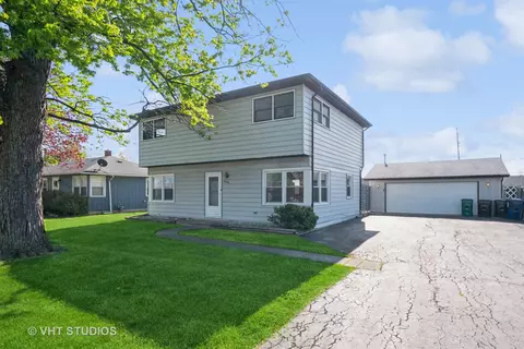 7536 S Ferdinand Ave, Bridgeview, IL 60455