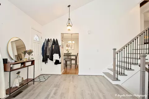 Entry Way - 1714 N Leonard Ave, Mchenry, IL 60050 photo 1 of 1