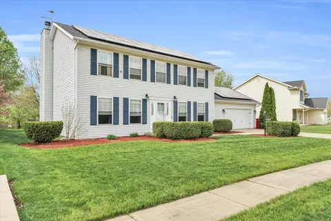 1907 Oak Park Dr, Champaign, IL 61822