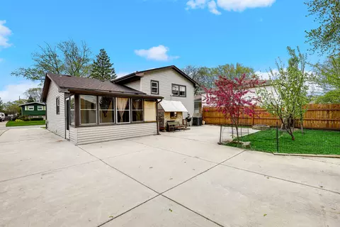 Exterior - 14608 Kolin Ave, Midlothian, IL 60445 photo 5 of 5