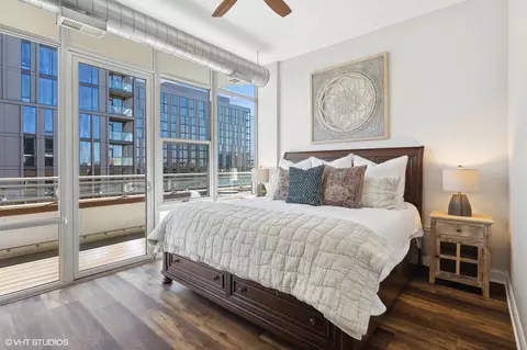 Bedroom - 901 W Madison St #919, Chicago, IL 60607 photo 1 of 5