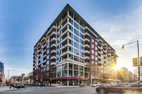 901 W Madison St #919, Chicago, IL 60607