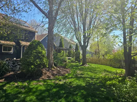View/Area - 249 Foxworth Ct, Aurora, IL 60502 photo 1 of 1