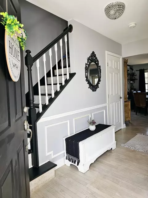 Entry Way - 249 Foxworth Ct, Aurora, IL 60502 photo 1 of 1
