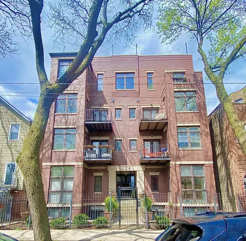 324 W Evergreen Ave #2W, Chicago, IL 60610
