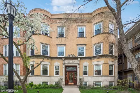 4608 N Dover St #2N, Chicago, IL 60640
