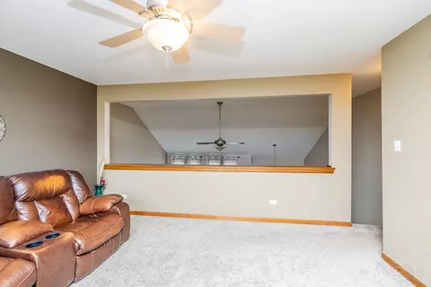 Living - 285 Hunters Dr, Beecher, IL 60401 photo 5 of 6