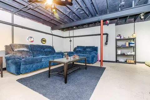 Exterior - 285 Hunters Dr, Beecher, IL 60401 photo 3 of 10