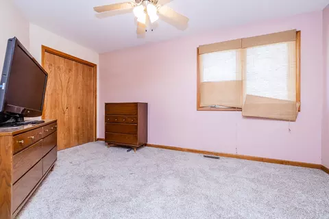 Bedroom - 285 Hunters Dr, Beecher, IL 60401 photo 4 of 5