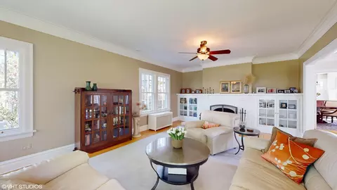 Living - 611 Monroe Ave, River Forest, IL 60305 photo 4 of 5