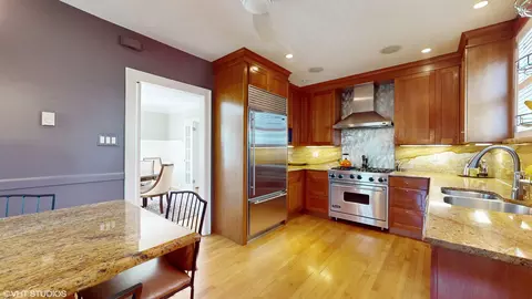Kitchen - 611 Monroe Ave, River Forest, IL 60305 photo 2 of 3
