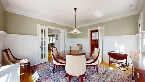 Dining - 611 Monroe Ave, River Forest, IL 60305 photo 2 of 4