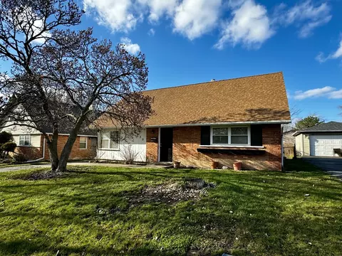 3930 169th St, Country Club Hills, IL 60478