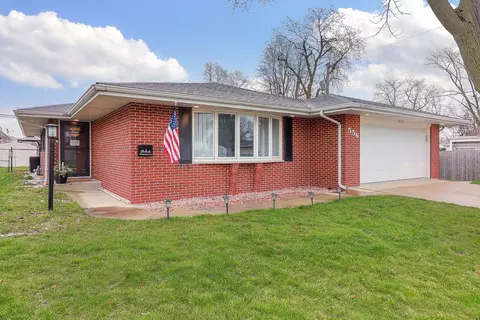 556 Springfield Ave, Joliet, IL 60435