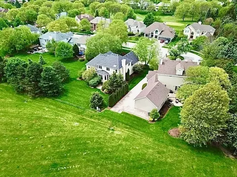 View/Area - 1129 Chadwick Ct, Aurora, IL 60502 photo 6 of 7