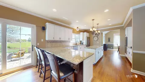 Kitchen - 1129 Chadwick Ct, Aurora, IL 60502 photo 1 of 5