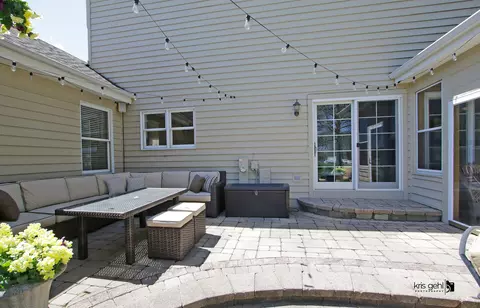 Exterior - 1129 Chadwick Ct, Aurora, IL 60502 photo 7 of 8