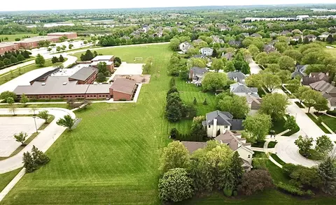 View/Area - 1129 Chadwick Ct, Aurora, IL 60502 photo 2 of 7