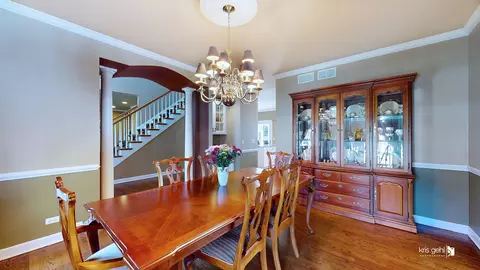 Dining - 1129 Chadwick Ct, Aurora, IL 60502 photo 1 of 4