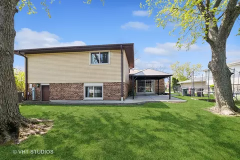 Exterior - 6248 157th St, Oak Forest, IL 60452 photo 4 of 5