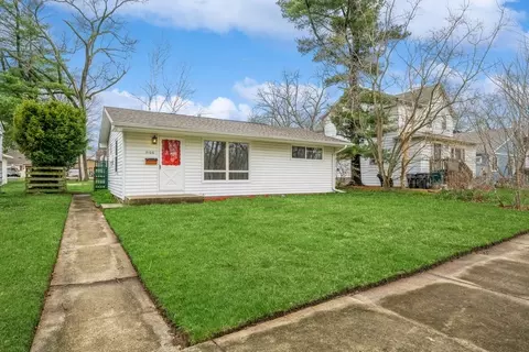 3106 Edina Blvd, Zion, IL 60099