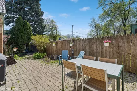 Exterior - 9901 S Bell Ave, Chicago, IL 60643 photo 5 of 7