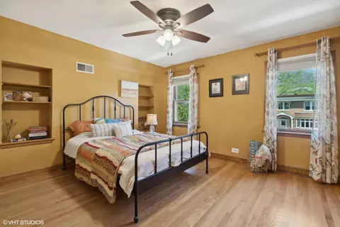 Bedroom - 9901 S Bell Ave, Chicago, IL 60643 photo 2 of 2