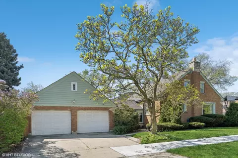 Exterior - 9901 S Bell Ave, Chicago, IL 60643 photo 3 of 7
