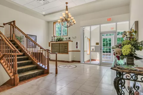 1479 N Milwaukee Ave #403, Libertyville, IL 60048 photo 3