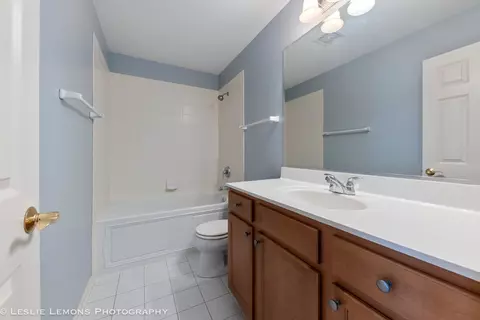 286 Broadmoor Ln, Bartlett, IL 60103 photo 14