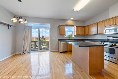 286 Broadmoor Ln, Bartlett, IL 60103 photo 5