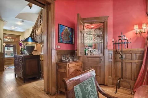 Bedroom - 50 E Cedar St, Chicago, IL 60611 photo 1 of 5