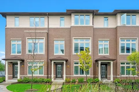 39 Forest Ave, River Forest, IL 60305