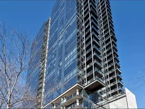 860 W Blackhawk St #2305, Chicago, IL 60642