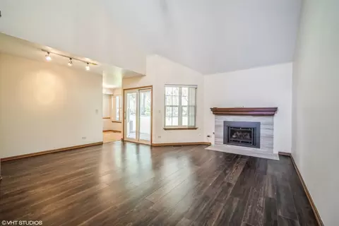 623 Dorset Ct, Wheeling, IL 60090 photo 7