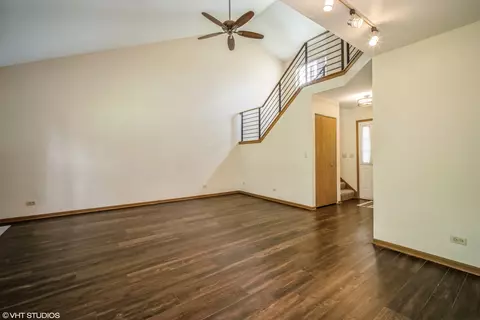 623 Dorset Ct, Wheeling, IL 60090 photo 6