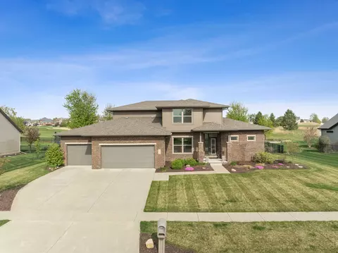 2712 Piney Run, Bloomington, IL 61705