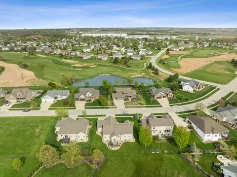 View/Area - 2712 Piney Run, Bloomington, IL 61705 photo 9 of 9