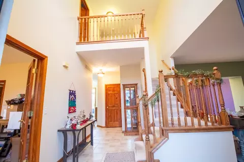 Entry Way - 23616 Denise St, Plainfield, IL 60585 photo 2 of 3