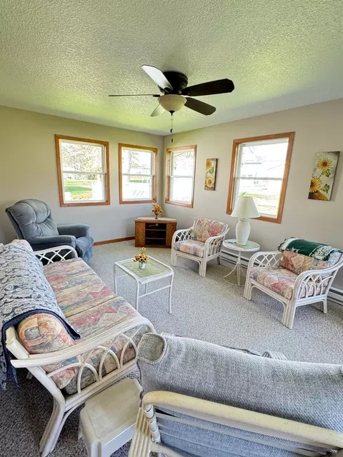 1204 4th Ave, Dixon, IL 61021 photo 6