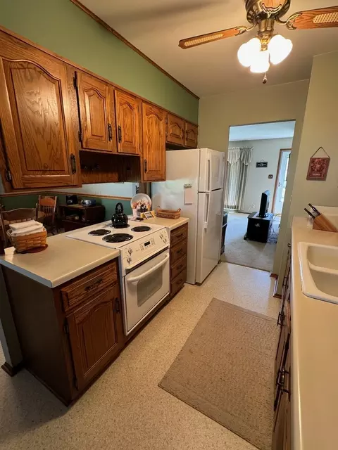 1204 4th Ave, Dixon, IL 61021 photo 7