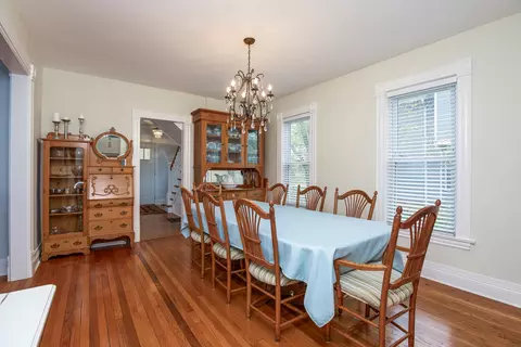 Dining - 611 N West St, Wheaton, IL 60187 photo 2 of 3