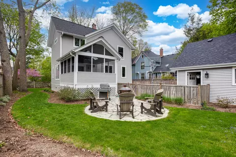 Exterior - 611 N West St, Wheaton, IL 60187 photo 4 of 10