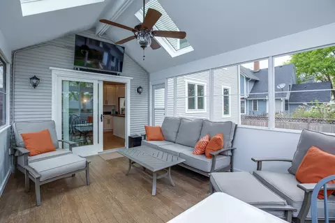 Exterior - 611 N West St, Wheaton, IL 60187 photo 6 of 10