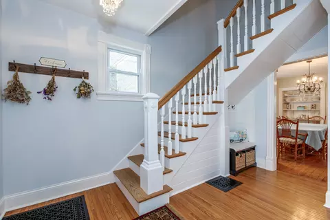 Entry Way - 611 N West St, Wheaton, IL 60187 photo 1 of 3