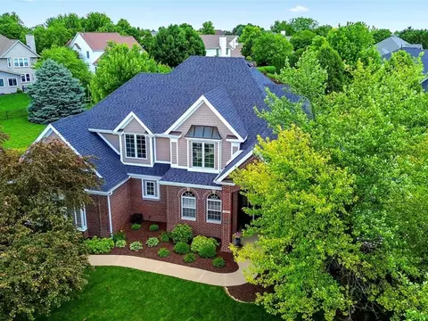 View/Area - 2111 Currant Ct, Bloomington, IL 61704 photo 1 of 8